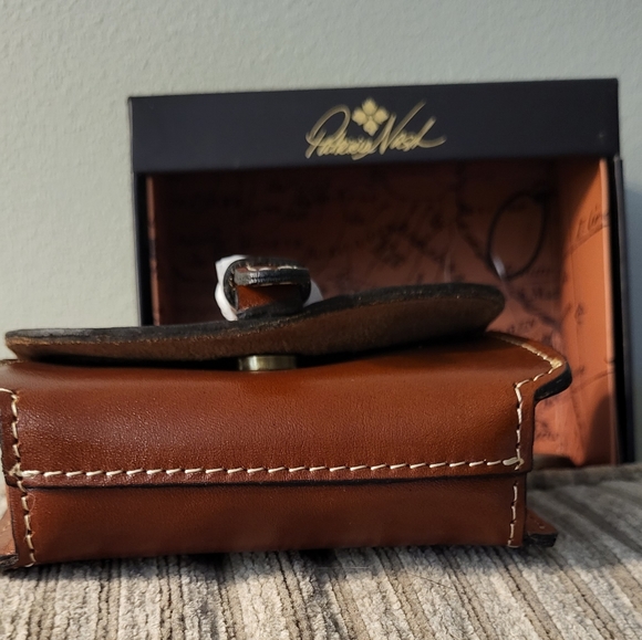 🎁Patricia Nashed Boxed Leather Mini Torri Wallet with Key Fob Bag Charm - Picture 12 of 14